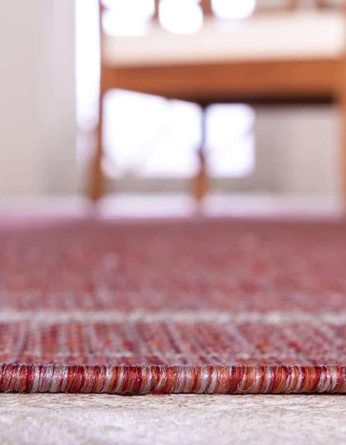 Unique Loom Outdoor Border Collection Area Rug - Soft Border (2' x 3' 1" Rectangle, Rust Red/ Ivory)