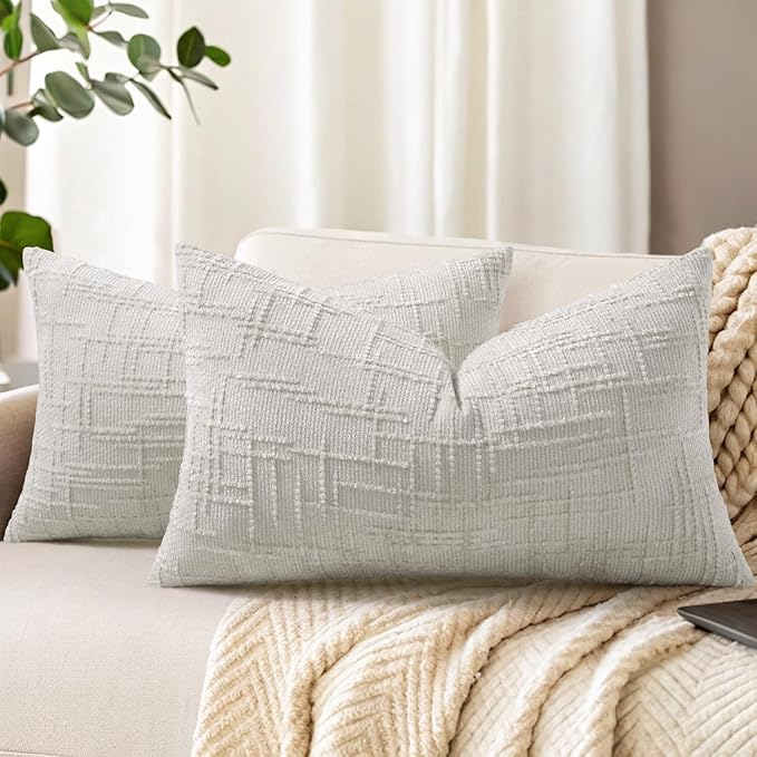 decorUhome Light Grey Chenille Throw Pillow Covers 12x20 Set of 2 Thick Textured Slubby Couch Pillow Covers Farmhouse Accent Modern Neutral Decorative Pillow Cases for Bed Sofa Living Room
