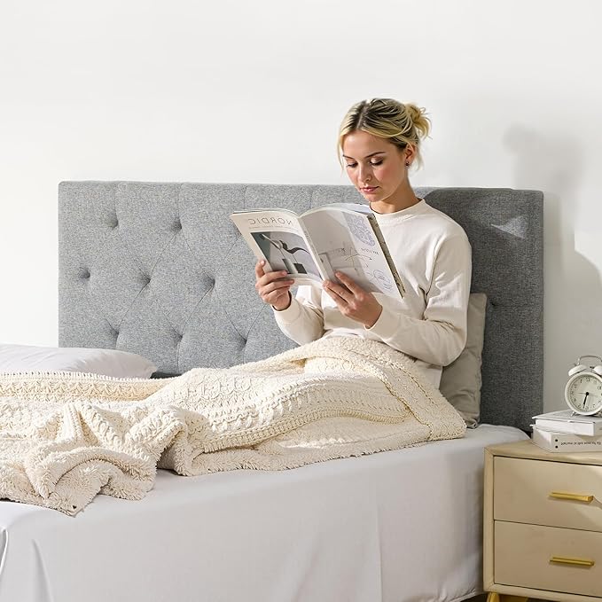 VEVOR Headboard, Full Size Headboard with Adjustable Height, Comfortable Diamond Tufted for Full Size Bed, W 56.3 x H(35.6-47.4) inches, Ideal for Bedroom, Hotel, Homestay, Dormitory, Light Grey
