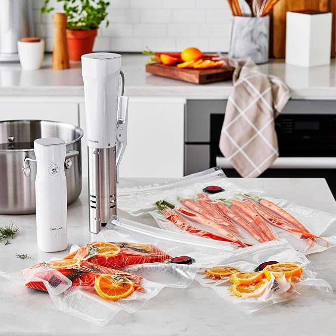 ZWILLING Fresh & Save 30-Piece Small Vacuum Sealer Bags, 1/2 Gallon Reusable Snack Bags, Meal Prep