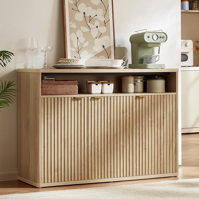 LEYAOYAO Buffet Cabinet with Storage, 45" Wide Fluted Accent Sideboard Credenza with 3 Doors & Open Storage Shelf, Modern Kitchen Wood Media Console Cabinet for Dining Room, Entryway, Natural Oak