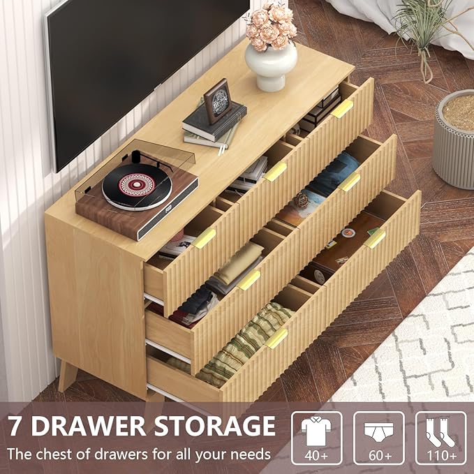 Fluted Dresser for Bedroom,7 Drawer Dresser for Closet,Storage Cabinet and Chest of Drawers with Gold Handle,TV Stand,Storage Organizer for Living Room,Hallway,Entryway,White