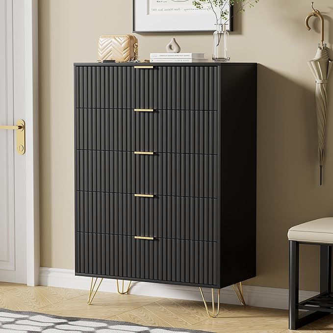 Black Dresser for Bedroom, Fluted Modern Dresser with Gold Pulls and 5 Drawers, 15.7" D x 31.5" W x 47.2" H