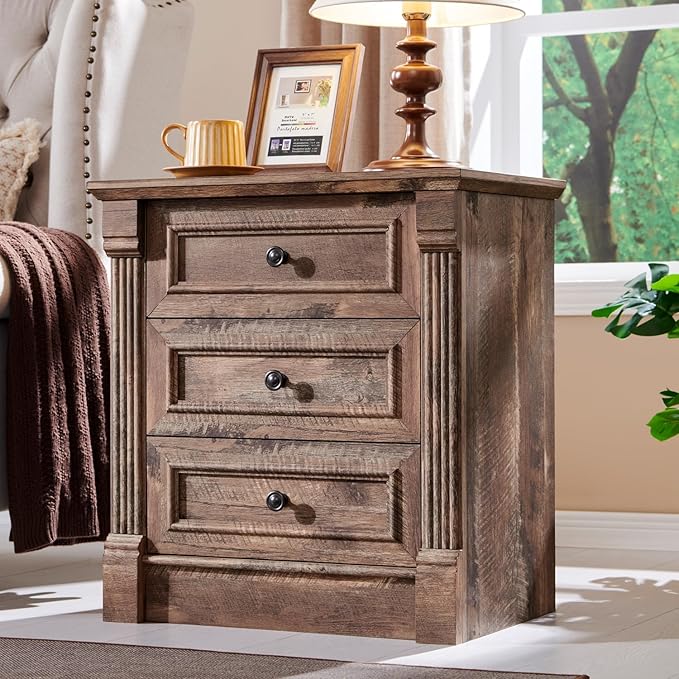 26" Tall Nightstand with Charging Station, Farmhouse 23.6" Wide Large End Table w/Roman Column, Wood Rustic Side Table w/Metal Handle, 3 Drawers Dresser for Bedroom, Living Room, Light Brown