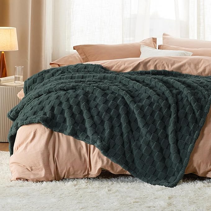 Bedsure GentleSoft Mallard Green Throw Blanket for Couch - Super Soft Cozy Blankets Gifts for Women Men Girls, Cute Small Fleece Throws for Bedroom Home Decor, 50x70 Inches