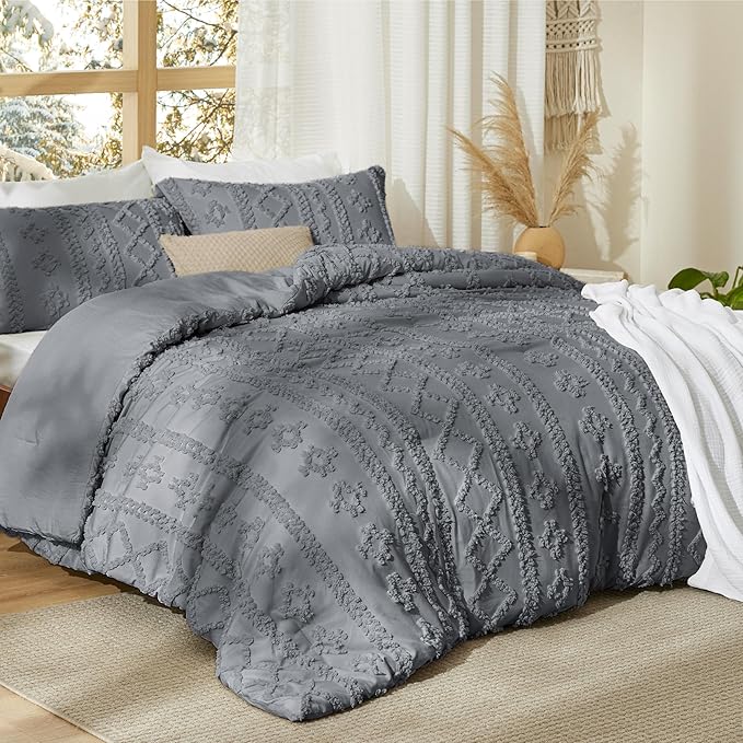 Bedsure Tufted Boho Comforter Set Queen Size - Grey Boho Bed Set, GentleSoft™ 3 Pieces Farmhouse Shabby Chic Embroidery Bedding, Gifts for Woman, Soft Jacquard Queen Comforter for All Seasons