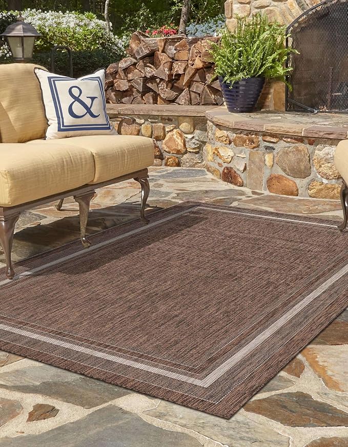 Unique Loom Outdoor Border Collection Area Rug - Soft Border (5' 3" x 7' 1" Rectangle Brown/Ivory)