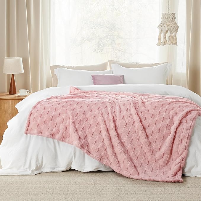 Bedsure GentleSoft Blush Pink Throw Blanket for Couch - Checkered Fleece Blankets Gifts for Women Men Girls, Cute Soft Cozy Throw for Bedroom Home Decor Gifts, 50x60 Inches