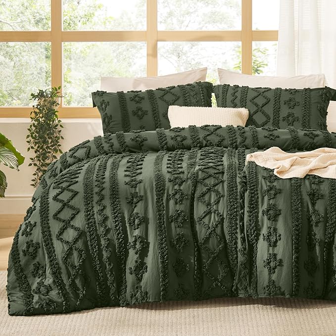 Bedsure Tufted Boho Comforter Set Oversized King - Olive Green Boho Bed Set, GentleSoft™ 3 Pieces Farmhouse Shabby Chic Embroidery Bedding, Gifts for Woman, Soft Jacquard Comforter for All Seasons