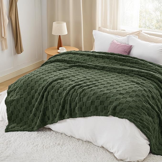 Bedsure GentleSoft Blankets Queen Size for Bed - Super Soft Cozy Blanket for Women Men Girls, Large Fuzzy Fleece Throw for Bedroom Decor, Bronze Green, 90x90 Inches