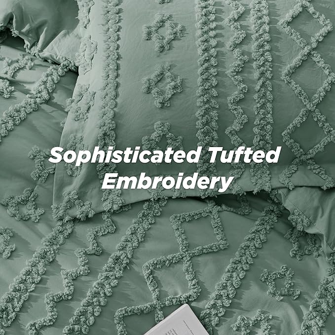 Bedsure Tufted Boho Comforter Set Twin Size - Green Boho Bed Set, GentleSoft™ 2 Pieces Farmhouse Shabby Chic Embroidery Bedding, Gifts for Woman, Soft Jacquard Twin Comforter for All Seasons