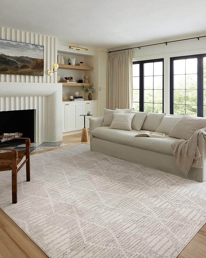 Loloi Kamala Collection KAM-02 Ivory/Silver 2'-7" x 10'-0" Runner Rug