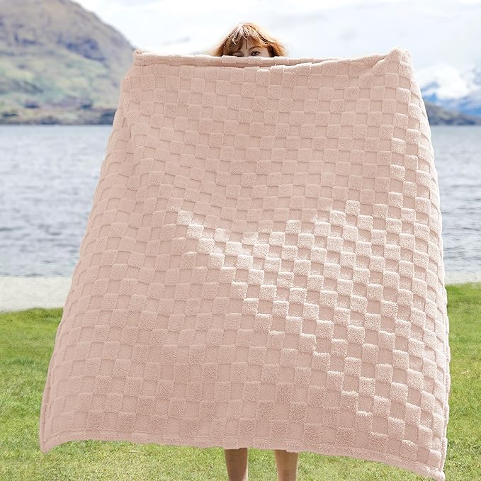 Bedsure GentleSoft Pink Throw Blanket for Couch - Checkered Fleece Blankets Gifts for Women Men Girls, Cute Soft Cozy Throw for Bedroom Home Decor Gifts, 50x60 Inches