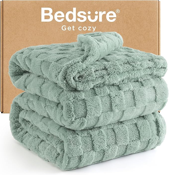 Bedsure GentleSoft Full Size Blankets for Bed Sage Green - Super Soft Cozy Fleece Blanket for Women Men Girls, Large Fuzzy Throws for Bedroom Decor, 84x90 Inches