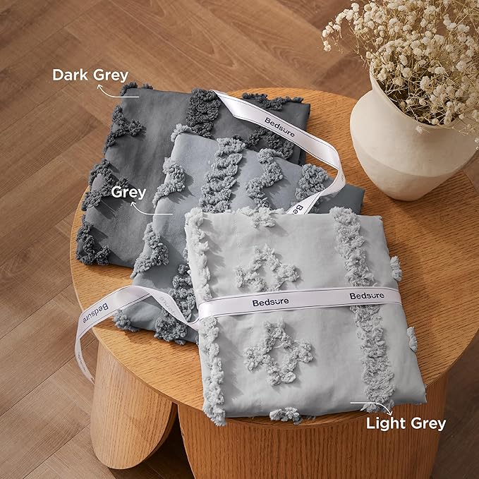 Bedsure Tufted Boho Comforter Set Queen Size - Dark Grey Boho Bed Set, GentleSoft™ 3 Pieces Farmhouse Shabby Chic Embroidery Bedding, Gifts for Woman, Soft Jacquard Queen Comforter for All Seasons