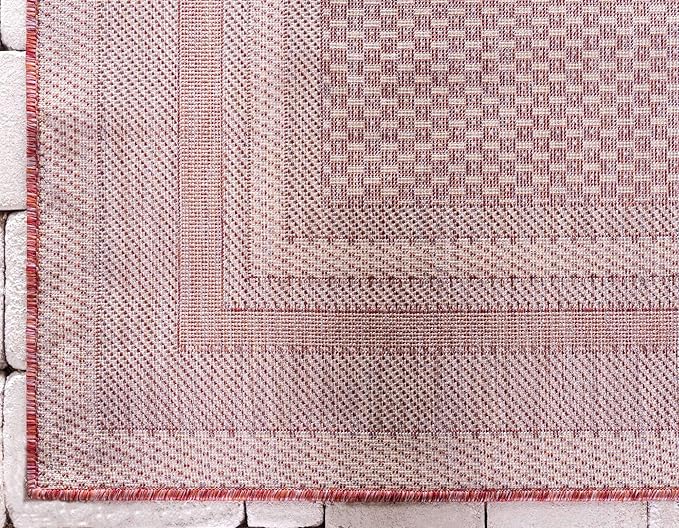 Unique Loom Outdoor Border Collection Area Rug - Soft Border (7' 1" x 10' Rectangle, Rust Red/ Ivory)