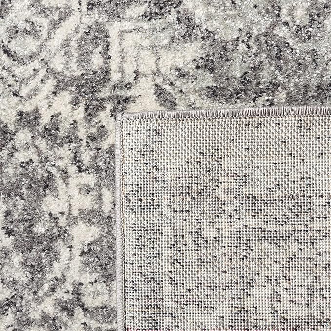 SAFAVIEH Area Rug 6x8 - Evoke Collection - Grey & Ivory, Distressed Design, Non-Shedding & Easy to Clean, Ideal for Living Room, Bedroom, Dining Space (EVK256D)