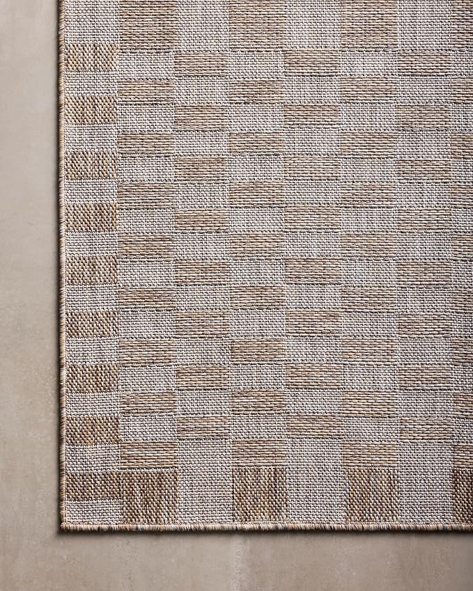 Loloi Amber Lewis Topanga Collection TOP-03 Natural/Dove 6'-7" x 9'-4" Indoor/Outdoor Area Rug