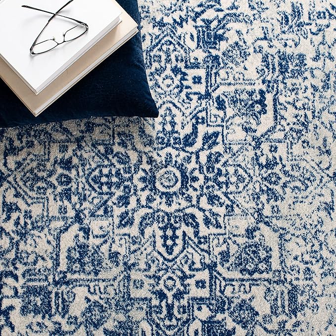 SAFAVIEH Evoke Collection Runner Rug - 2'2" x 7', Ivory & Navy, Distressed Design, Non-Shedding & Easy to Clean, Ideal for Foyer, Bedroom, Kitchen, Hallway (EVK256N)