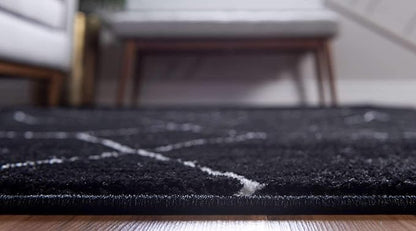 Unique Loom Trellis Frieze Collection Area Rug - Geometric (6' 1" x 9', Black/ Ivory)