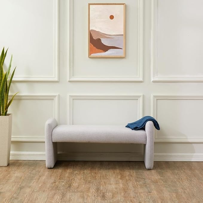 SAFAVIEH Couture Collection Patsy Upholstered Grey Felt Chiclet Rectangular Bench for Entryway, Living Room, Bedroom, Extra Seating