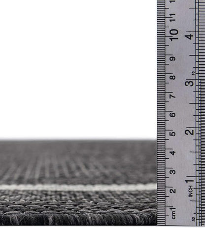 Unique Loom Outdoor Border Collection Area Rug - Soft Border (7' 10" x 10' Rectangle Black/Ivory)