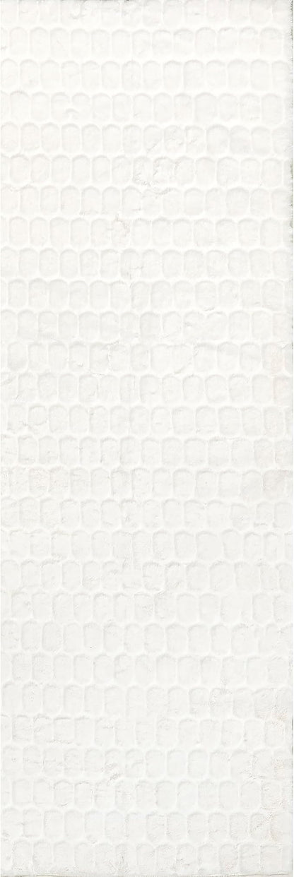 nuLOOM 2'6" x 10' Cozy Plush Area Rug, Machine Washable, Non-Slip, Soft Fluffy Shag Carpet for Living Room Bedroom Kids Room Nursery Home Decor, Nia White