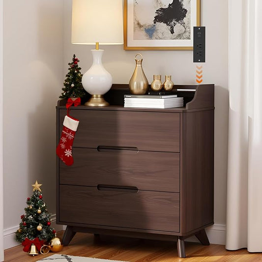 3 Drawer Dressers for Bedroom, 32" Large Wood Storage Dresser & Chest of Drawers with Charging Station, Wide Modern Dressers with 3 Drawer Storage Organizer for Bedroom Living Room Closet Brown