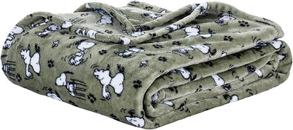 Berkshire Blanket Peanuts® VelvetLoft® Cute Character Snoopy Plush Blanket,Loden Green,King 90 in x 108 in (Official Peanuts® Product)