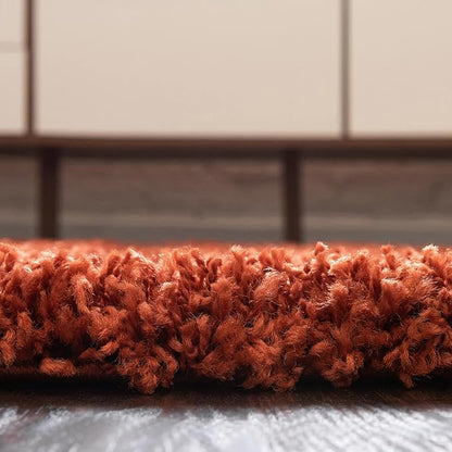 Unique Loom Solid Shag Collection Area Rug (7' 1" Round, Terracotta)