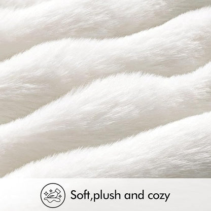 MIULEE Faux Fur Pillow Covers Thick Soft Plush Christmas Throw Pillows Luxury Home Decor for Winter Holiday Couch Bedroom Living Room Sofa,20x20 Inch Pack of 2 White