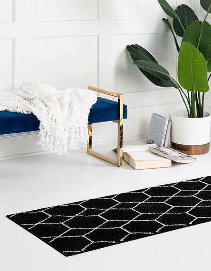 Unique Loom Trellis Frieze Collection Area Rug - Geometric (2' x 6' 1" Runner, Black/ Ivory)