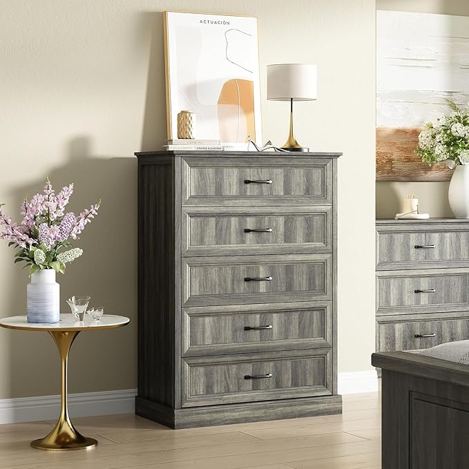 CARPETNAL Farmhouse Dresser and Nightstand Sets for Bedroom, 4 Pcs Bedroom Set, 5 Drawer & 8 Drawer Dresser and Nightstand Set of 2, Wood Chest of Drawers for Living Room, Entryway, Grey