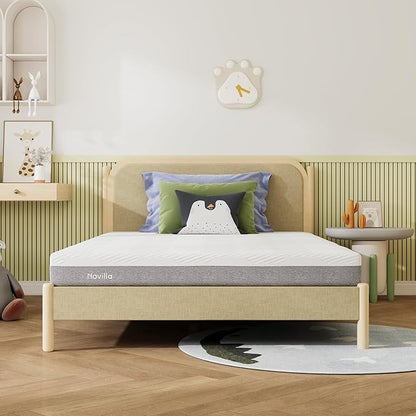 Novilla Mattress Queen Size, 8 Inch Cooling Memory Foam Queen Mattress in a Box for Contour Support & Pressure Relieving & Plush Comfort, CertiPUR-US Certified Foam