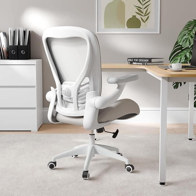 EUREKA ERGONOMIC Leather Desk Chair, PU Leather Office Chair with Wheels and 3D Adjustable Armrests, Executive Office Chair, Ideal for Home and Office, Greige