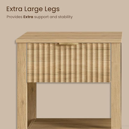 Fluted Night Stand with Golden Handle,Set of 2 Mid-Century Nightstands with Drawer, Bedside Table with Storage Shelf,Large End Tables for Livingroom,Bed Side Tables for Bedroom, Natrual Oak