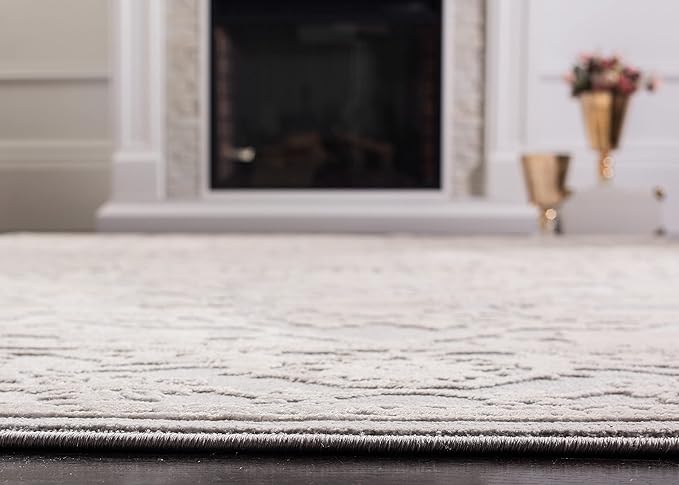 SAFAVIEH Reflection Collection Accent Rug - 2'3" x 3', Light Grey & Cream, , Non-Shedding & Easy Cleaning, Ideal for Foyer, Living Room, Bedroom (RFT665C)