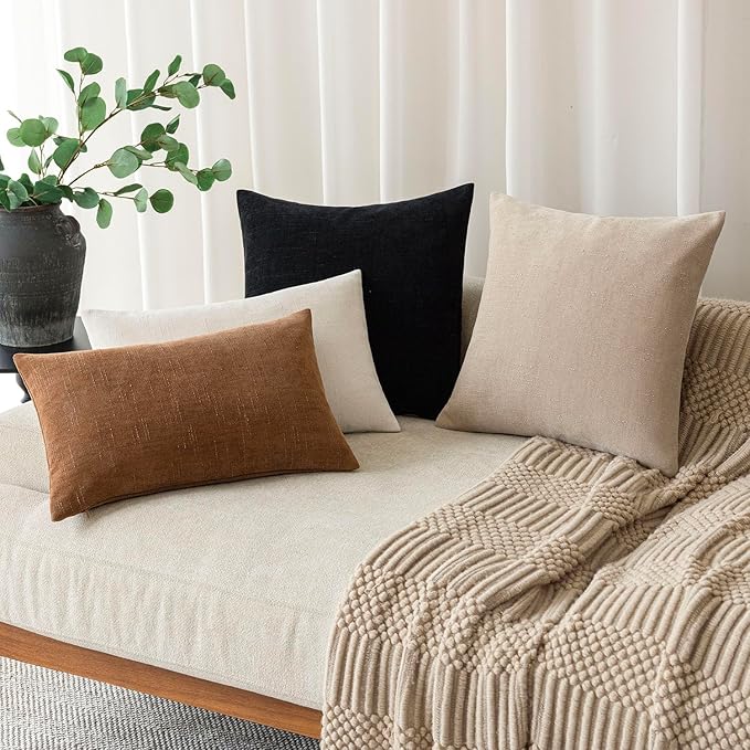 Foindtower Pack of 2 Soft Textured Throw Decorative Pillow Covers Square Accent Solid Cushion Cover Cozy Farmhouse Pillow Case with Zipper for Couch Sofa Bedroom Living Room 18x18 Inch, Black
