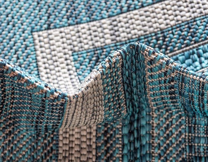 Unique Loom Outdoor Border Collection Area Rug - Soft Border (6' 1" x 9' Rectangle, Teal/ Ivory)
