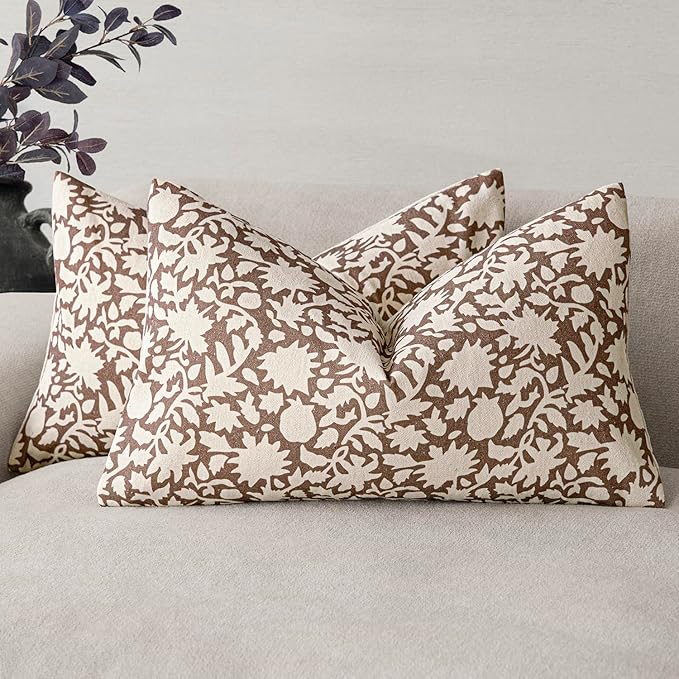 Foindtower Set of 2 Decorative Neutral Floral Lumbar Throw Pillow Covers Accent Farmhouse Cushion Covers Boho Vintage Pillowcase for Couch Sofa Bedroom Living Room Home Decor,12×20 Inch,Brown