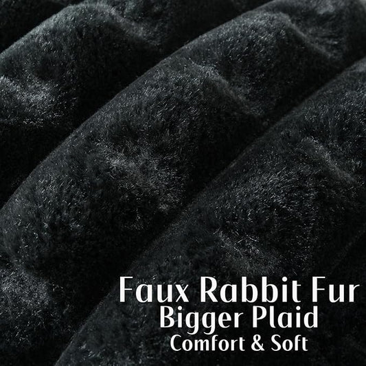 FUTEI Black Decorative Throw Pillow Covers 18x18 Inch Set of 2, Square Soft Faux Rabbit Fur Thick Plaid Cushion Cover,Winter Home Decor for Couch Bed Living Room