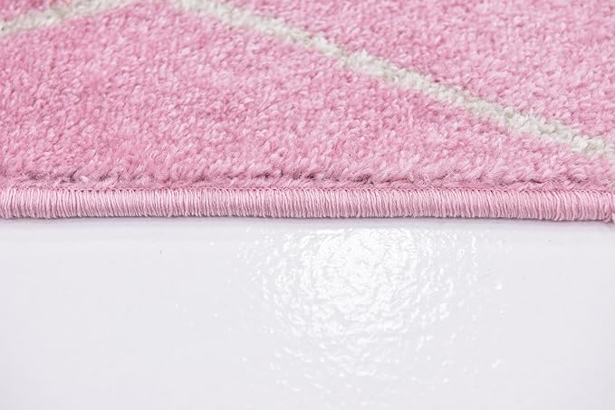 Unique Loom Trellis Frieze Collection Area Rug - Geometric (9' x 12' 2", Light Pink/ Ivory)