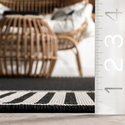 nuLOOM 4' x 6' Outdoor Area Rug, Casual Design With Striped Border, Stain Resistant, Highly Durable, For Patio, Balcony, Bedroom, Living Room, Dining Room, Bathroom, Black