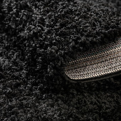 Unique Loom Solid Shag Collection Area Rug (5' 3" Round, Jet Black)