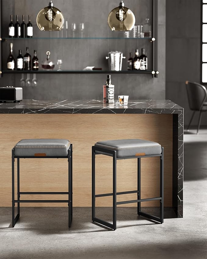 VASAGLE EKHO Collection - Bar Stools Set of 4, Counter Height Bar Stools, Synthetic Leather with Stitching, Mid-Century Modern Counter Stools, 26-Inch Tall, Kichen Home Bar Dining Room, Dove Gray
