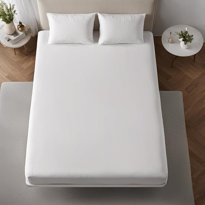 Miracle Made Mattress Protector – Silver-Infused Cotton Fabric – Water-Resistant, Thermoregulating Cover for Sensitive Skin – Compatible with 3-Temperature Zone Comforter, Twin, White