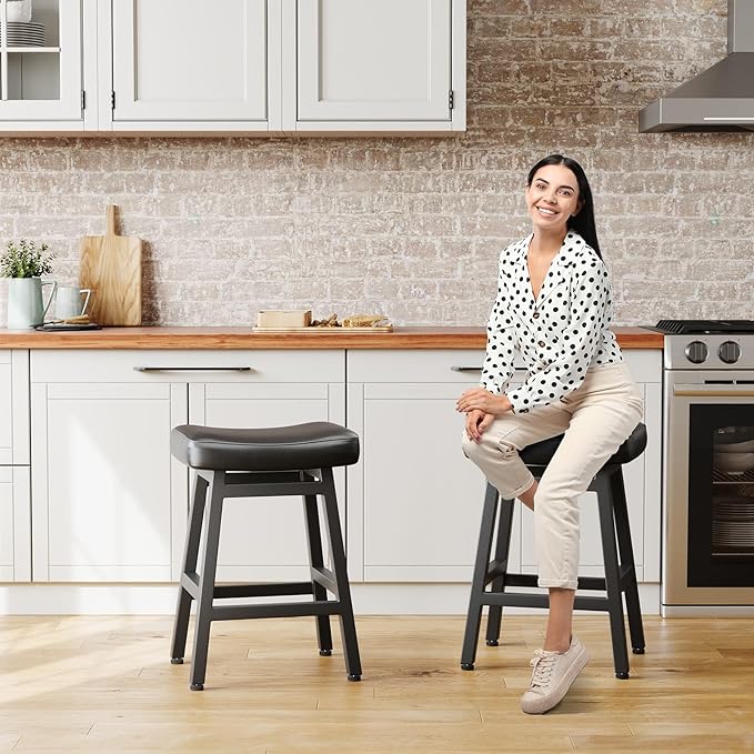 Counter Height Bar Stools Set of 2, 24 Inch Barstools for Kitchen Counter, Kitchen Stools with Bonded Leather Saddle Seats & Heavy Duty Metal Legs, Easy Assembly, Gray/Black