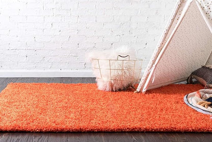 Unique Loom Solid Shag Collection Area Rug (7' 1" x 10' Rectangle, Tiger Orange)