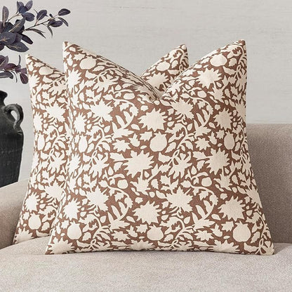 Foindtower Set of 2 Decorative Neutral Floral Throw Pillow Covers Accent Farmhouse Cushion Covers Boho Pillowcase for Couch Sofa Bedroom Living Room Home Decor,20×20 Inch,Light Orange Brown