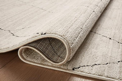 Loloi Darby Collection DAR-03 Sand/Charcoal 2'-7" x 8'-0" Runner Rug